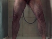 Plaisir solitaire sous la douche