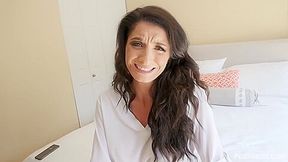 Silvia Saige - My Stepmoms Hotter Than I Thought