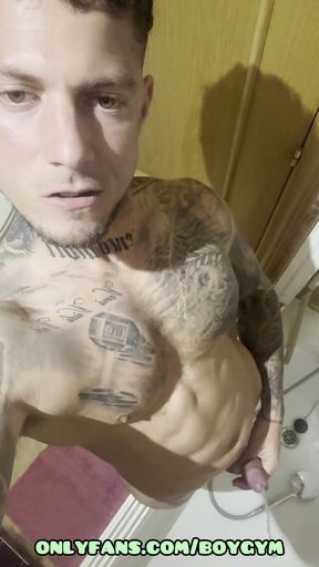 PISSING MYSELF before shower, Can I Get A GOLDEN SHOWER?💦