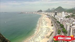 branca de neve atriz , me chama para fuder na piscina e toma uma surra de piroca