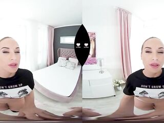 Vinna wishes your cock