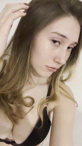Tiny teen teases her tits on OnlyFans