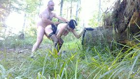 hot milf mature is lost in the park and starts dogging