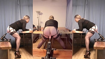 Sissy get fucked by sex maschine on table again.png