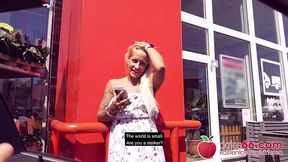 Harleen's hot blonde dirt