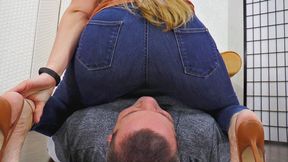 Lady Nora - My jeans-clad butt wants to sit comfortably! - small version