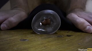 Close up: pocket pussy & cumshot