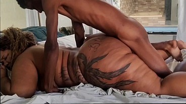 Massagem interna na bbw gostosa