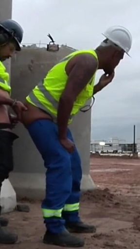 Co-worker Offered Me His Cock to Suck on the Construction Site
