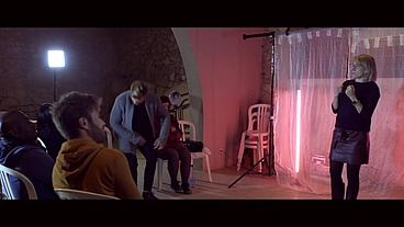 [SOFT] La pièce de théâtre se transforme en orgie