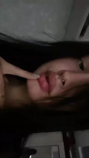 LillyCrei video