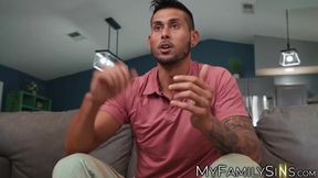 Bubble butt slut Lissa Aires is BBC destroyed after deepthroat