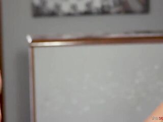 Squirting Soaking Juicy Vina Sky & Destiny Cruz (Destiny Golden-Haired)