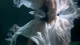 Siskina and Polcharova are underwater gymnasts