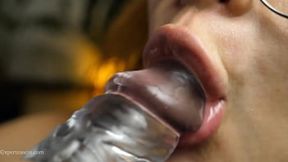 Latina's juicy lips worshipped in filthy 'tip' Blowjob, her seductive Latina sexiness on full erotic display