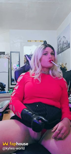 Slow Pump Smoking Fetish