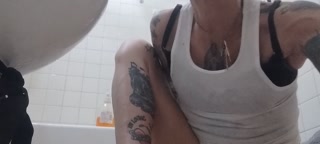 MommyMisfit masturbating &amp; smoking a blunt