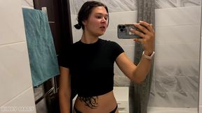 kinky mary’s extreme urine drinking and full-bladder challenge