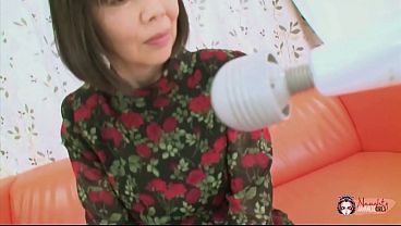 Granny Mitsuyo Morita is in shock at how deep his Asian meat has penetrated her