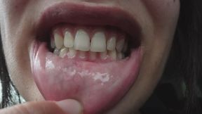 I have hiccups in the car and I play with my tongue and teeth and make faces in 4k