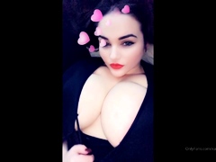 Hot amateur shakes her big boobs