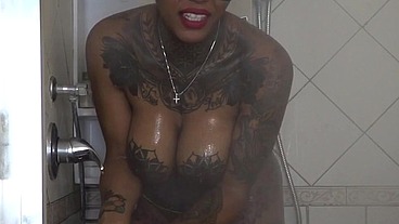 The Kinky Slut Queen "Dark Dea" in ( Sex Shower for ) Follow & Cum with Me !!!