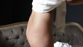 Star blonde milf spreads her legs