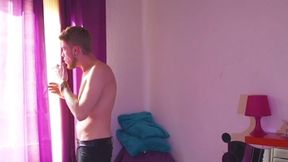 aris dark follando en videoclip musical inedito