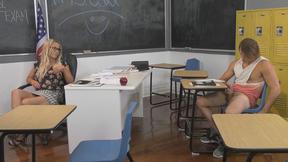 ”Charlie Patterson is banging his TS teacher Kayleigh Coxx”