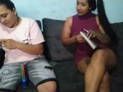 me follo a mi compañera de clases en el sillón del profesor