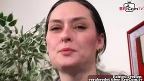 German GF gives a mind-blowing solo performance on the street