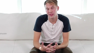 Parker and Michaels Get Intimate
