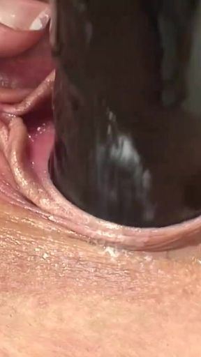 I hunt my cunt - experienced whore Sandra pounds her pussy with a big black dildo