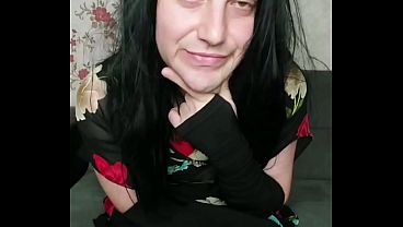 Flowered Pinky and Black Hair Cute Young