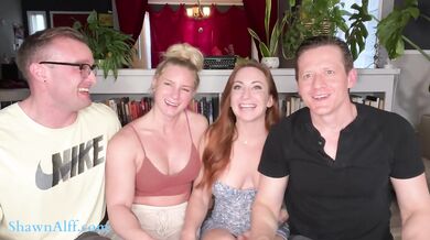 Couple swap and double facial for strong muscle mommies