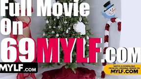 Slutty Brunette MILF Gets Her Christmas Morning Fuck Sesh