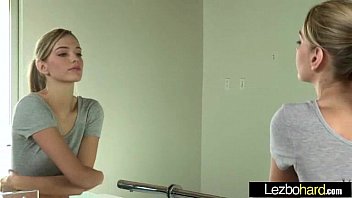 (Riley Reid &amp_ Kenna James) Amateur Teen Girls Make Love In Hot Lesbian Act video-25