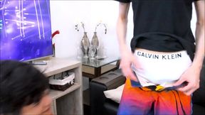 novinhos brincando de verdade ou desafio