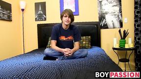 ”Young ass muncher gives an interview & masturbates solo”