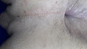 batendo uma bola com o ursao -