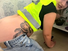 Cute amateur brunette naughty in solo jerking show on camera