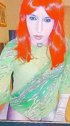 Tammysissy Masturbates with Piss Games