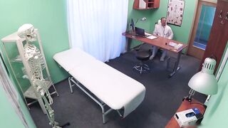 Irresistible Fucking - Extremely Nice women At The Doctor's