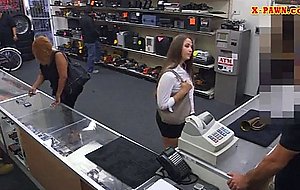 Big ass babe pawns her pussy and banged at the pawnshop