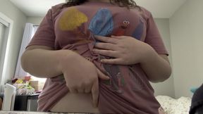 Sugargirlx2 Shows Off Her Belly!