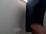 Six-pack stud takes messy-stream piss