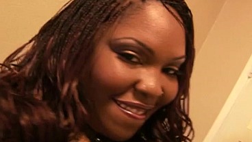 Scented Kisses Has That Hot Pound Cake