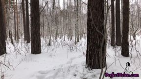 Brunette suck and rough fuck cock driver drove home in the forest - сheating