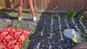 azz girl jumps on an athletic man under the sun - julia fit