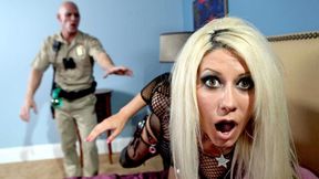 Milf clip with skillful Jazy Berlin from Brazzers Exxtra
